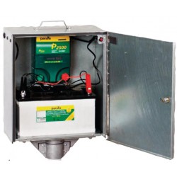 Distribución de una instalación de pastor con batería dentro de una caja antirrobo para electrificador de pastos.